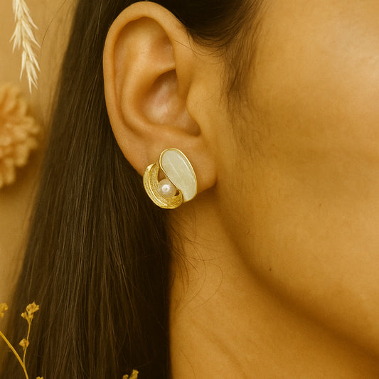 Elegant Lightweight Pearl Stud Earrings